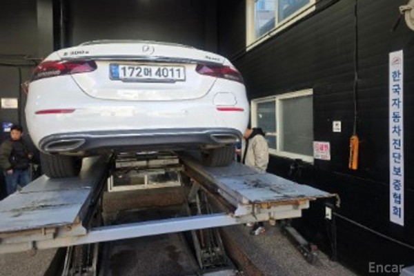 2021 Mercedes-Benz E-Класс с пробегом 43 804 км