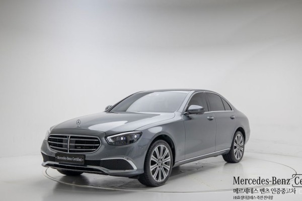 2022 Mercedes-Benz E-Класс с пробегом 57 362 км