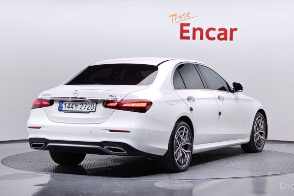 2022 Mercedes-Benz E-Класс с пробегом 42 432 км