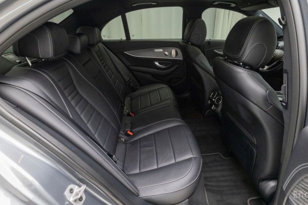 2022 Mercedes-Benz E-Класс с пробегом 57 362 км