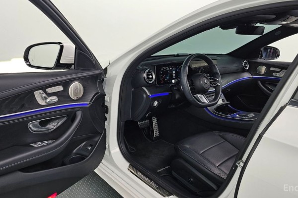 2022 Mercedes-Benz E-Класс с пробегом 42 432 км