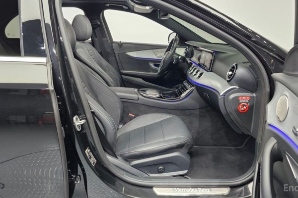 2021 Mercedes-Benz E-Класс с пробегом 61 017 км