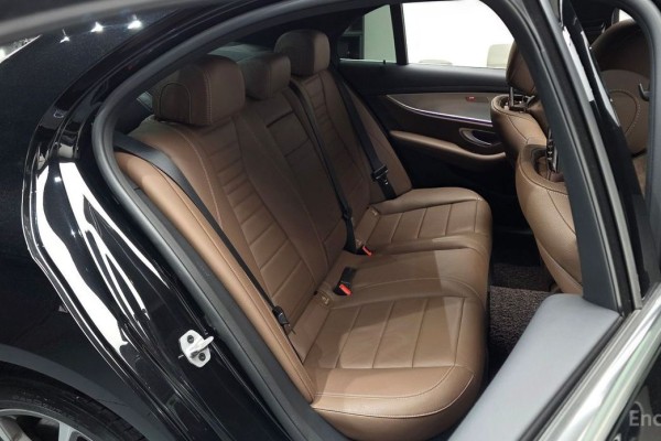 2021 Mercedes-Benz E-Класс с пробегом 55 635 км