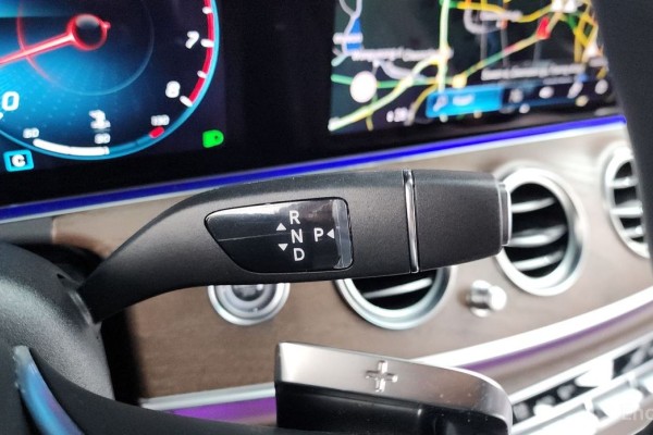 2022 Mercedes-Benz E-Класс с пробегом 48 033 км