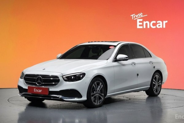 2022 Mercedes-Benz E-Класс с пробегом 60 187 км