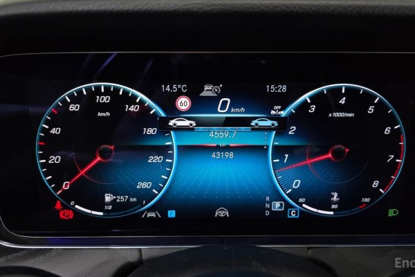 2022 Mercedes-Benz E-Класс с пробегом 43 198 км