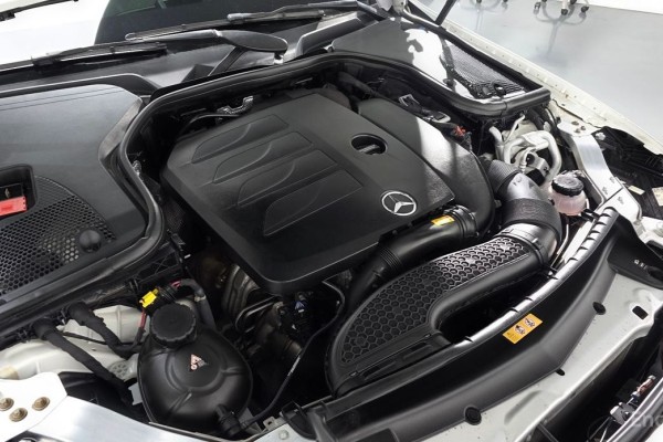 2022 Mercedes-Benz E-Класс с пробегом 60 187 км