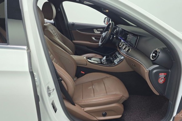 2022 Mercedes-Benz E-Класс с пробегом 43 198 км