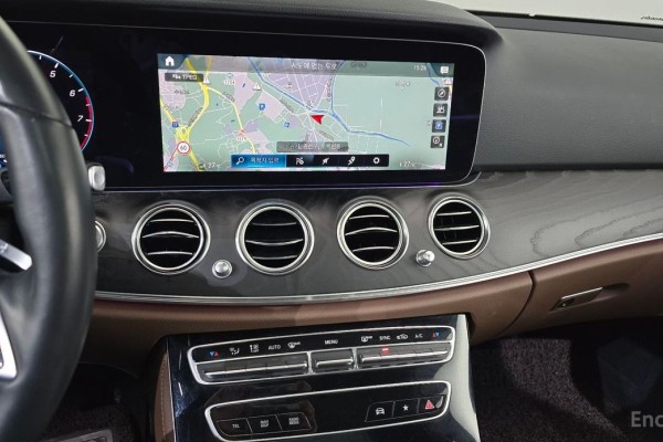 2022 Mercedes-Benz E-Класс с пробегом 43 198 км