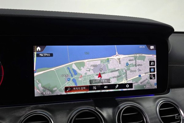 2022 Mercedes-Benz E-Класс с пробегом 60 187 км