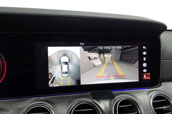 2022 Mercedes-Benz E-Класс с пробегом 60 187 км