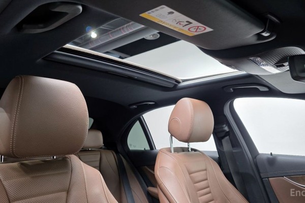 2021 Mercedes-Benz E-Класс с пробегом 88 329 км