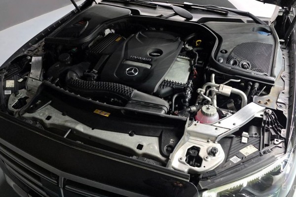 2022 Mercedes-Benz E-Класс с пробегом 128 960 км