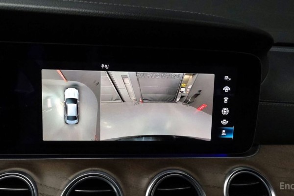 2022 Mercedes-Benz E-Класс с пробегом 128 960 км