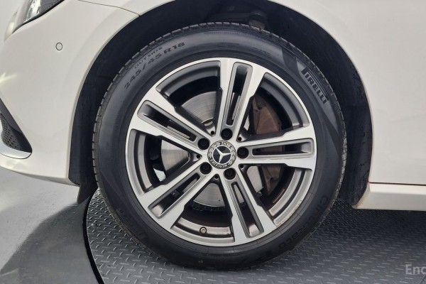 2022 Mercedes-Benz E-Класс с пробегом 64 397 км