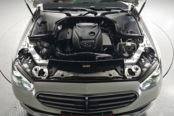 2021 Mercedes-Benz E-Класс с пробегом 80 863 км