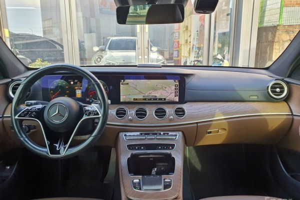 2021 Mercedes-Benz E-Класс с пробегом 119 941 км