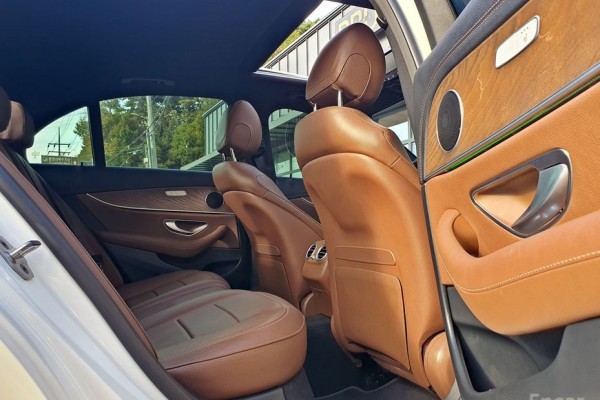 2021 Mercedes-Benz E-Класс с пробегом 119 941 км