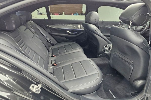 2021 Mercedes-Benz E-Класс с пробегом 83 640 км