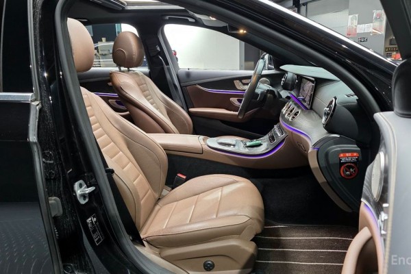 2022 Mercedes-Benz E-Класс с пробегом 61 475 км