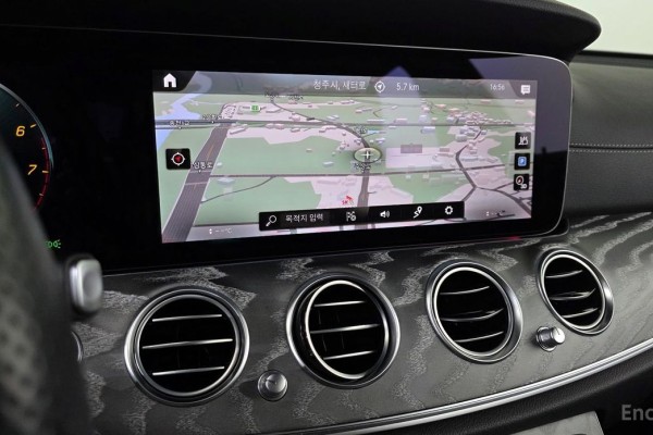 2022 Mercedes-Benz E-Класс с пробегом 68 844 км