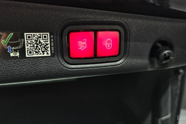 2022 Mercedes-Benz E-Класс с пробегом 61 475 км