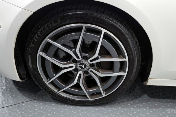 2022 Mercedes-Benz E-Класс с пробегом 84 891 км