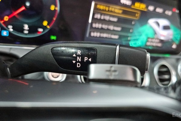 2022 Mercedes-Benz E-Класс с пробегом 84 891 км