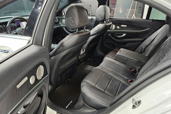 2022 Mercedes-Benz E-Класс с пробегом 84 891 км