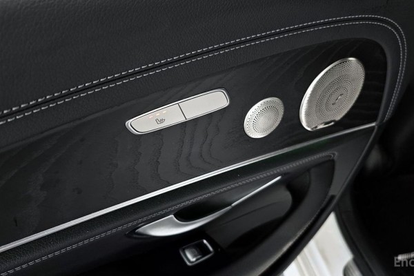 2022 Mercedes-Benz E-Класс с пробегом 84 891 км