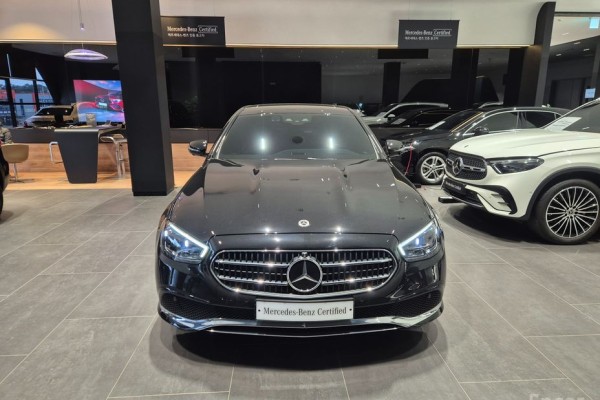 2021 Mercedes-Benz E-Класс с пробегом 60 697 км