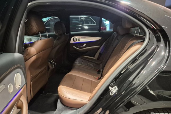 2021 Mercedes-Benz E-Класс с пробегом 60 697 км