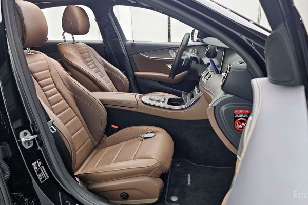 2022 Mercedes-Benz E-Класс с пробегом 62 964 км