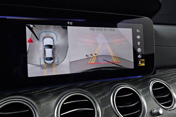 2022 Mercedes-Benz E-Класс с пробегом 62 964 км