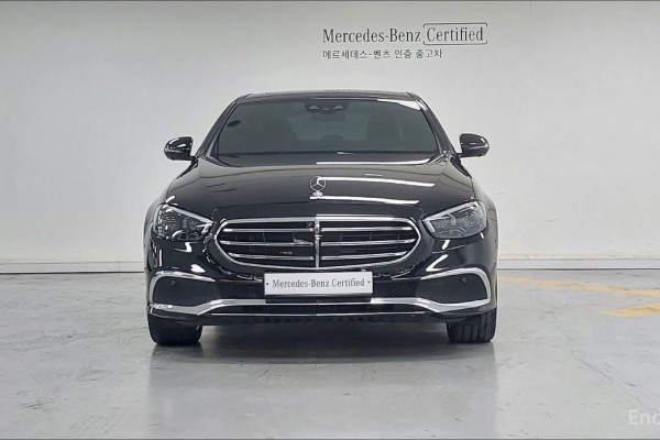 2022 Mercedes-Benz E-Класс с пробегом 90 193 км