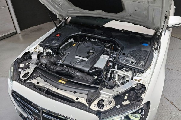 2021 Mercedes-Benz E-Класс с пробегом 44 555 км