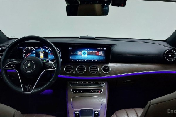 2022 Mercedes-Benz E-Класс с пробегом 90 193 км