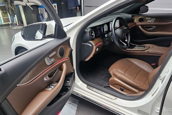 2021 Mercedes-Benz E-Класс с пробегом 44 555 км