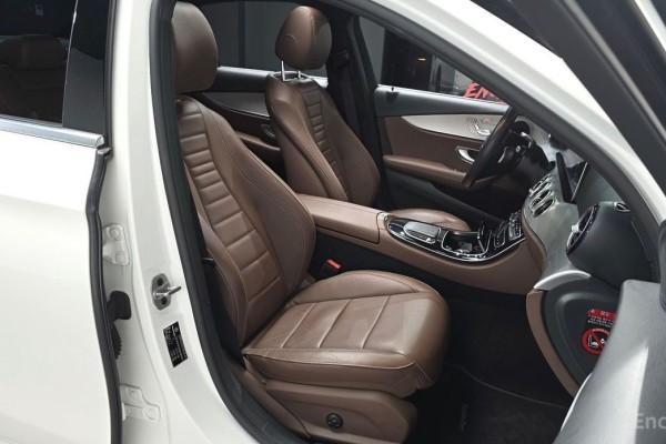 2021 Mercedes-Benz E-Класс с пробегом 44 930 км