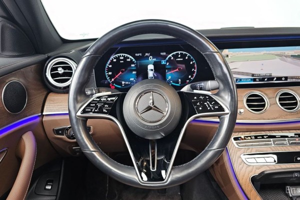 2021 Mercedes-Benz E-Класс с пробегом 44 089 км