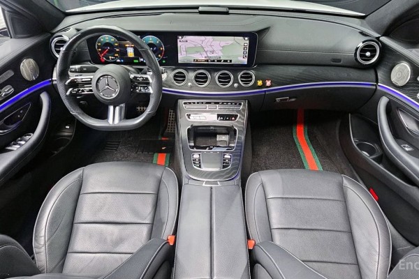 2022 Mercedes-Benz E-Класс с пробегом 54 039 км
