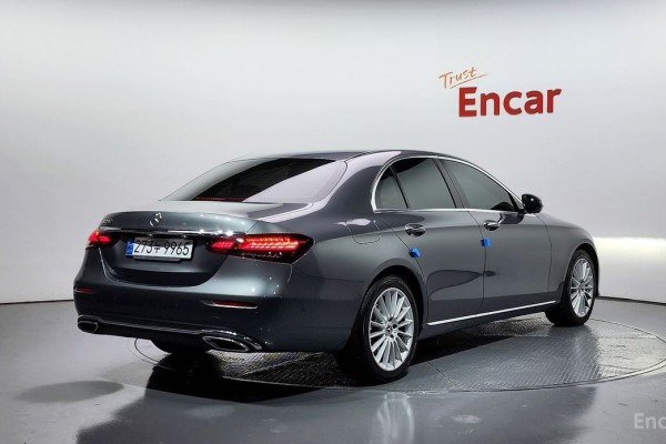 2022 Mercedes-Benz E-Класс с пробегом 54 196 км