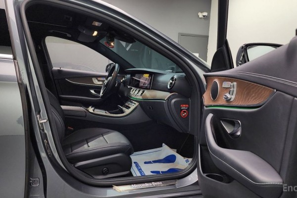 2022 Mercedes-Benz E-Класс с пробегом 54 196 км