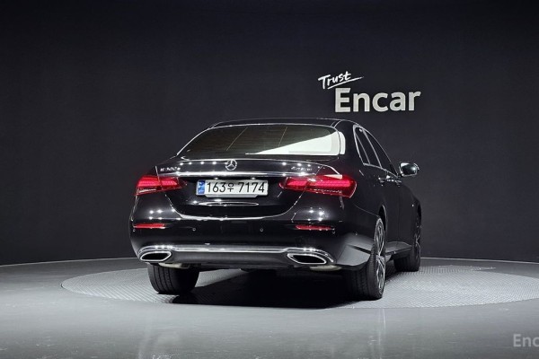 2021 Mercedes-Benz E-Класс с пробегом 115 272 км