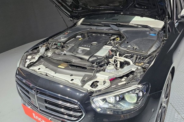 2021 Mercedes-Benz E-Класс с пробегом 115 272 км