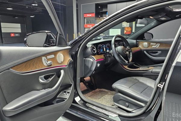 2021 Mercedes-Benz E-Класс с пробегом 115 272 км