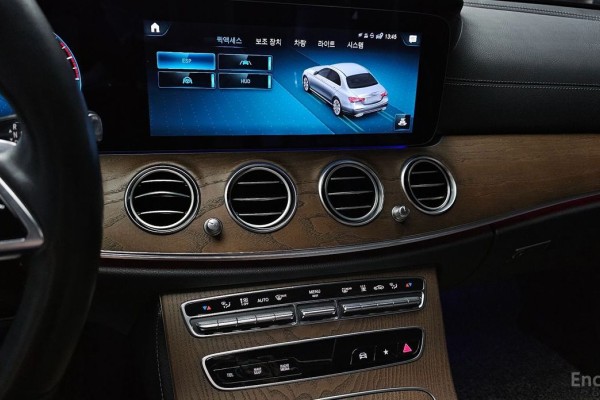 2021 Mercedes-Benz E-Класс с пробегом 115 272 км