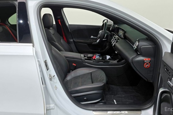 2021 Mercedes-Benz A-Класс с пробегом 65 826 км