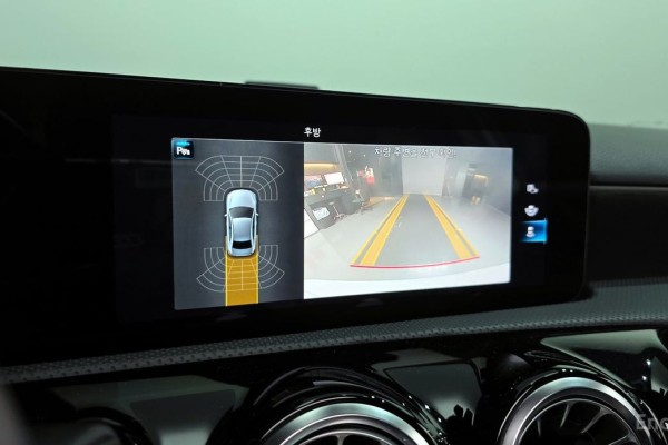 2021 Mercedes-Benz A-Класс с пробегом 65 826 км