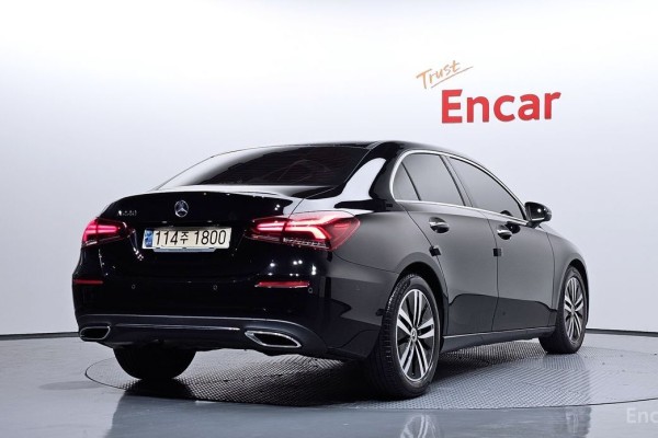 2021 Mercedes-Benz A-Класс с пробегом 44 777 км